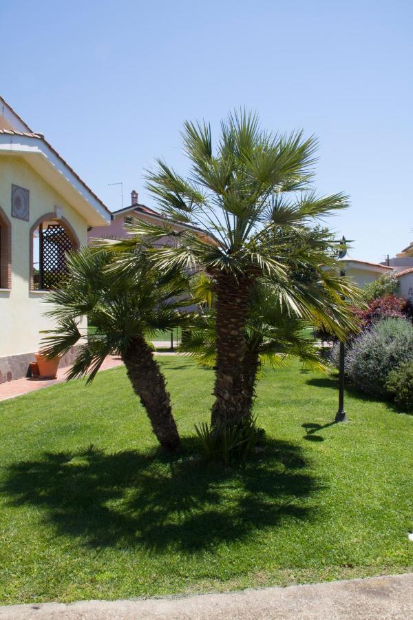 Paoline'S Suite In Villa Fiumicino Buitenkant foto